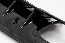 Afbeelding in Gallery-weergave laden, C63S Diffuser uitlaatstukken Black AMG-Design 2014 tot 2020
