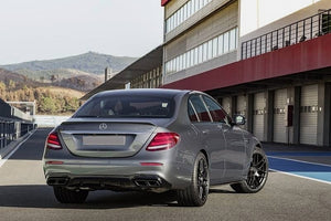 E-Klasse W213 E63s AMG diffuser uitlaatstukken Black Night look